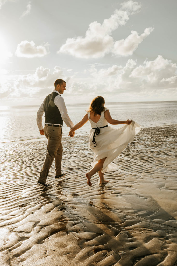 Columbus Georgia Photographer captures bride and groom on beach in Jacksonville Florida - Big Talbot Island